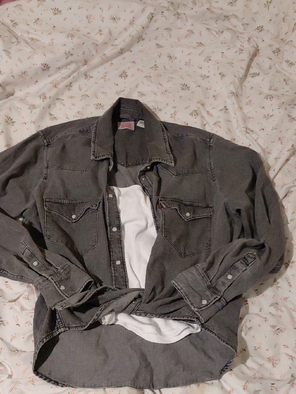 Levi's Gray Button-Down Denim Shirt